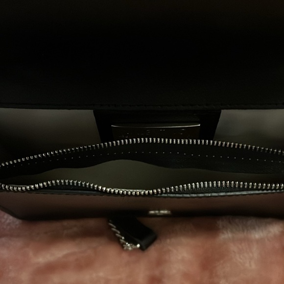 Black leather hide Valentino 8 inch purse - dual cross body/strap - Picture 7 of 7